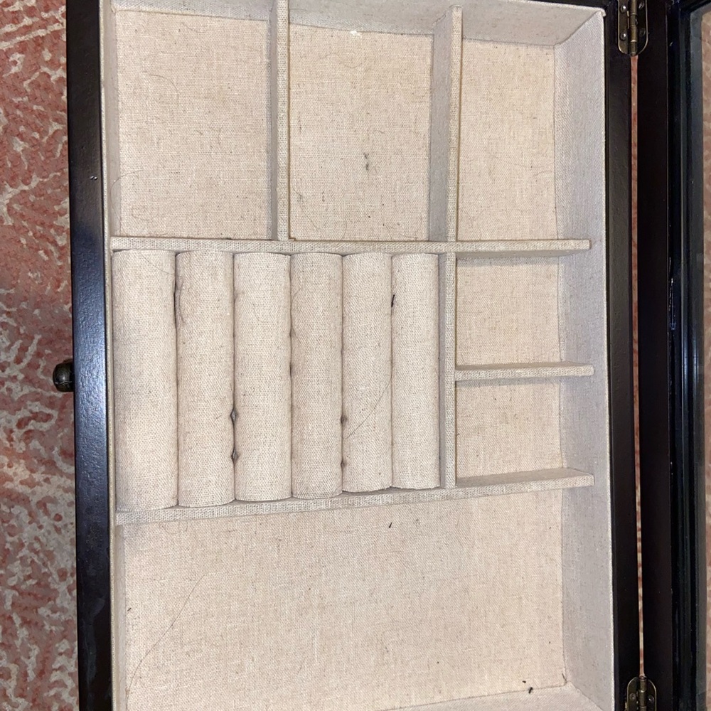 Jewelry Box - Picture 3 of 14